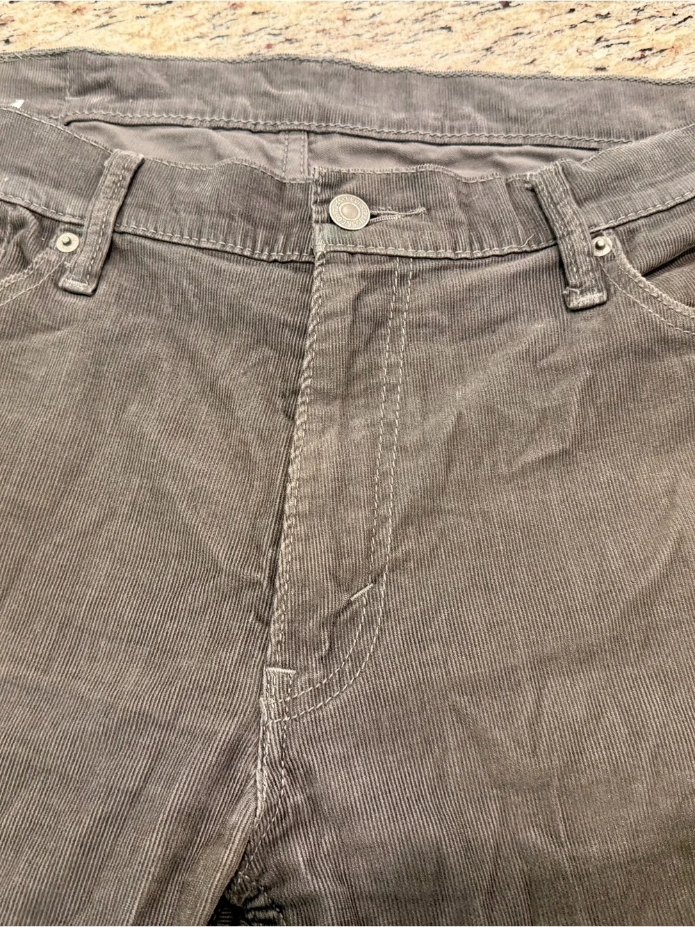 Levi’s 514 Corduroy Pants Gray Mens 36x32 Straight  9” Leg Openings